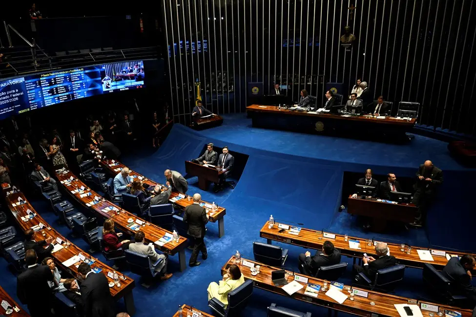 “Pauta-bomba”: Senado aprova regulamentação de aposentadoria de agentes de saúde