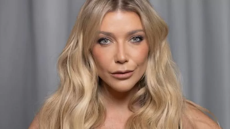 Cantora famosa expõe namoro com Luiza Possi após vídeo polêmico ligado à Bolsonaro: “Mentiras”.