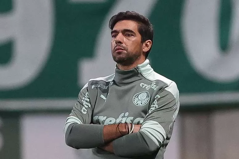 O Palmeiras reage 'quando ninguém acredita', diz Abel Ferreira