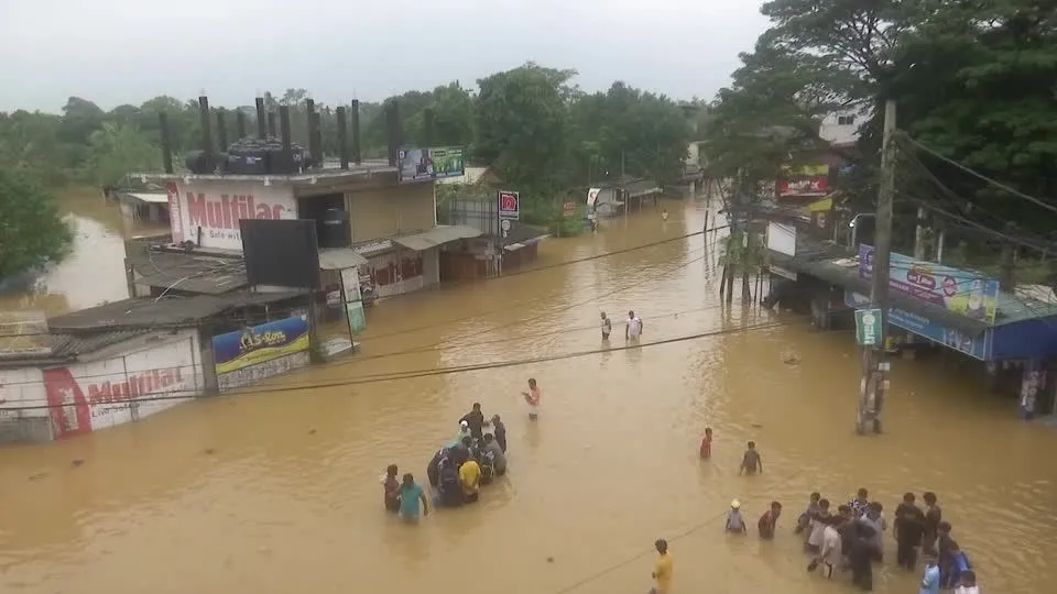 Número de mortos em ciclone no Sri Lanka sobe para 212