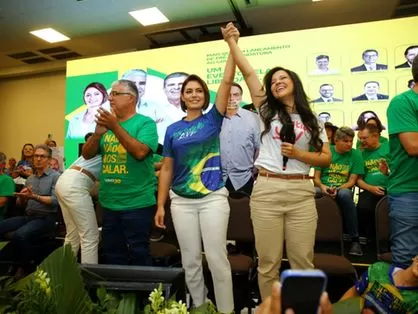 Sem Jair, disputa entre Michelle e os filhos do ex-presidente tende a dividir o bolsonarismo