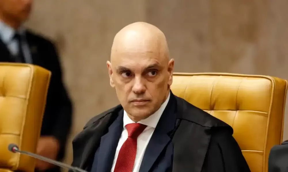 Facções criminosas realizaram uma “infiltração política” no RJ, diz Moraes em decisão.