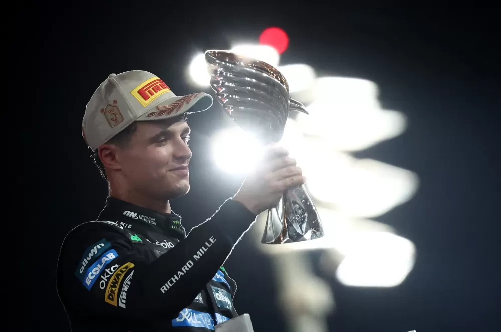 Lando Norris é campeão da F1 por apenas 2 pontos à frente de Verstappen