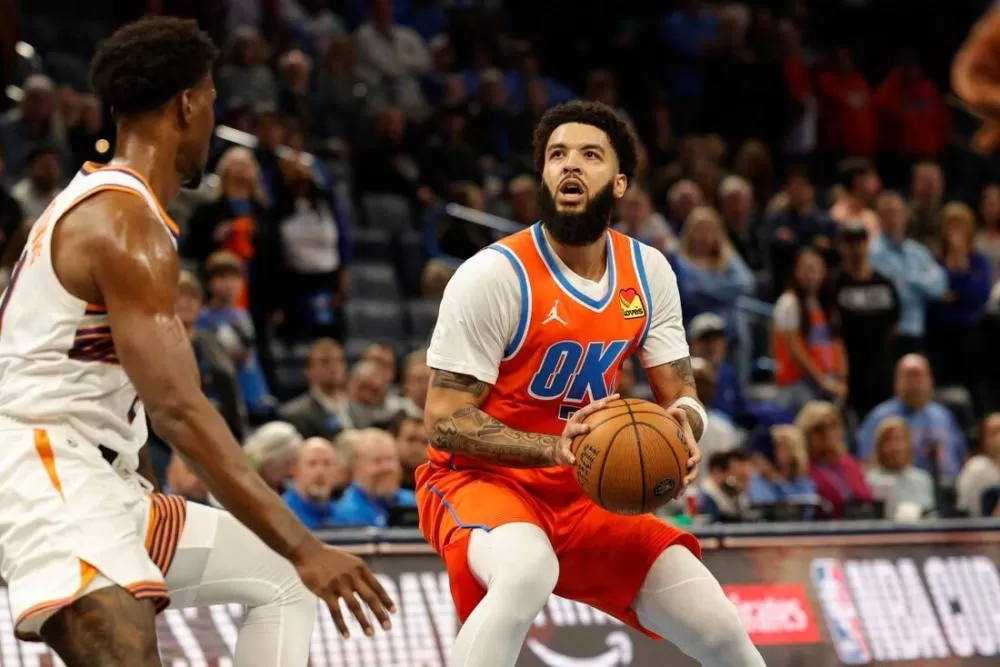 Thunder bate os Suns e iguala recorde da NBA de melhor início de temporada: Spurs vencem Lakers