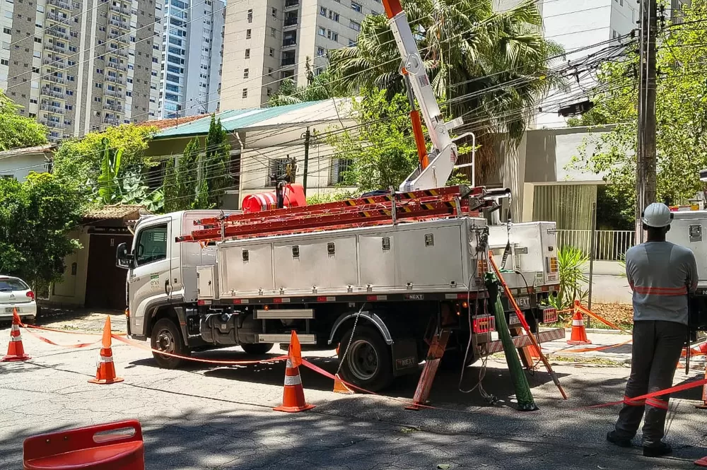 Seguro residencial pode ajudar nas perdas causadas por quedas de energia; entenda