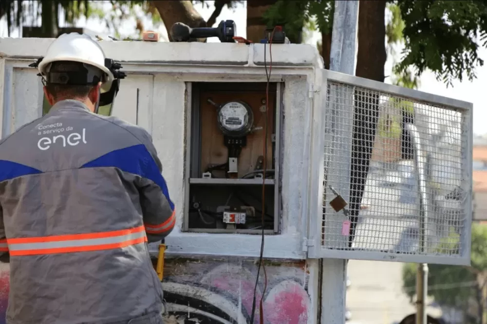 Nunes e Tarcísio se reúnem com ministro para discutir contrato da Enel e pedido de intervenção