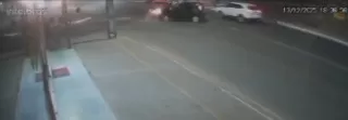 Mãe de mulher morta após ser arremessada da garupa de moto em Paulista pede justiça