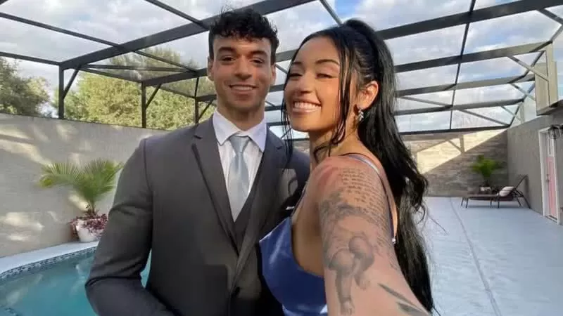 Filha de Xanddy e Carla Perez faz homenagem ao aniversário do irmão com foto da infância; veja