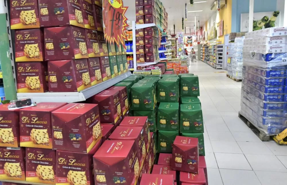 Procon Recife identifica variação de até 270,32% em preços de itens da ceia natalina