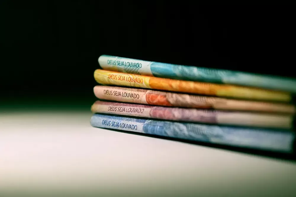 Quando começa a valer o novo salário mínimo? Governo publica valor para 2026