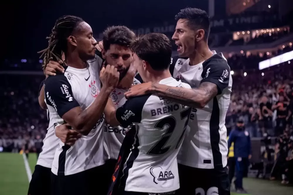 Bruno Spindel encerra negociações com o Corinthians após não receber contrato