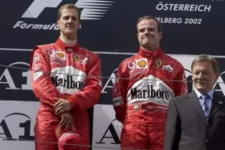 Museu de Schumacher na Alemanha tem troféu trocado com Rubinho, carros icônicos e itens raros