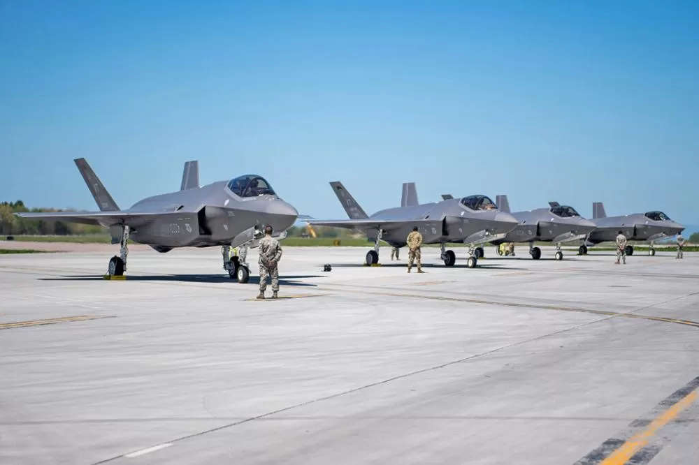 Lockheed Martin bate recorde em 2025 e o F-35 é produzido cinco vezes mais que qualquer outro caça ocidental