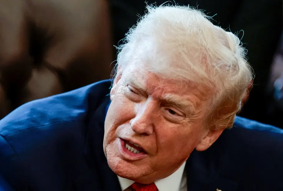 Trump diz que EUA precisam controlar Groenlândia para deter Rússia e China