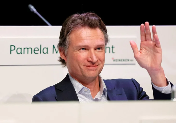 CEO da Heineken renuncia em meio a vendas fracas e investidores insatisfeitos