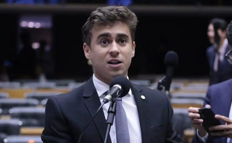 Em novo vídeo, Nikolas Ferreira volta a criticar o monitoramento do Pix