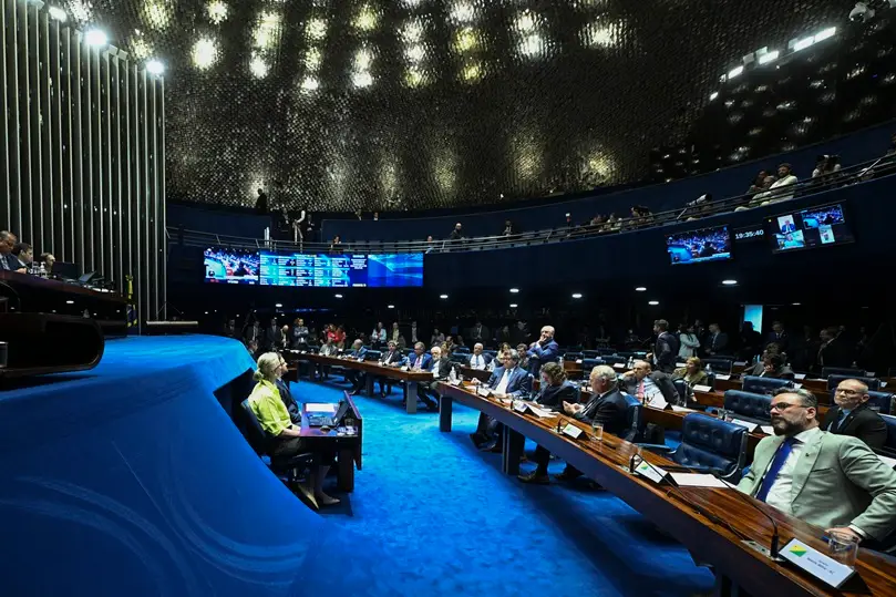 Master: proposta de CPI no Senado atinge assinaturas e eleva pressão sobre Alcolumbre