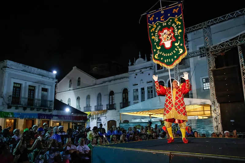 Concursos de porta-estandarte acontece neste domingo (25) no Pátio de São Pedro