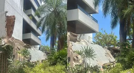 Parte de estrutura de prédio residencial desaba na Zona Norte do Recife