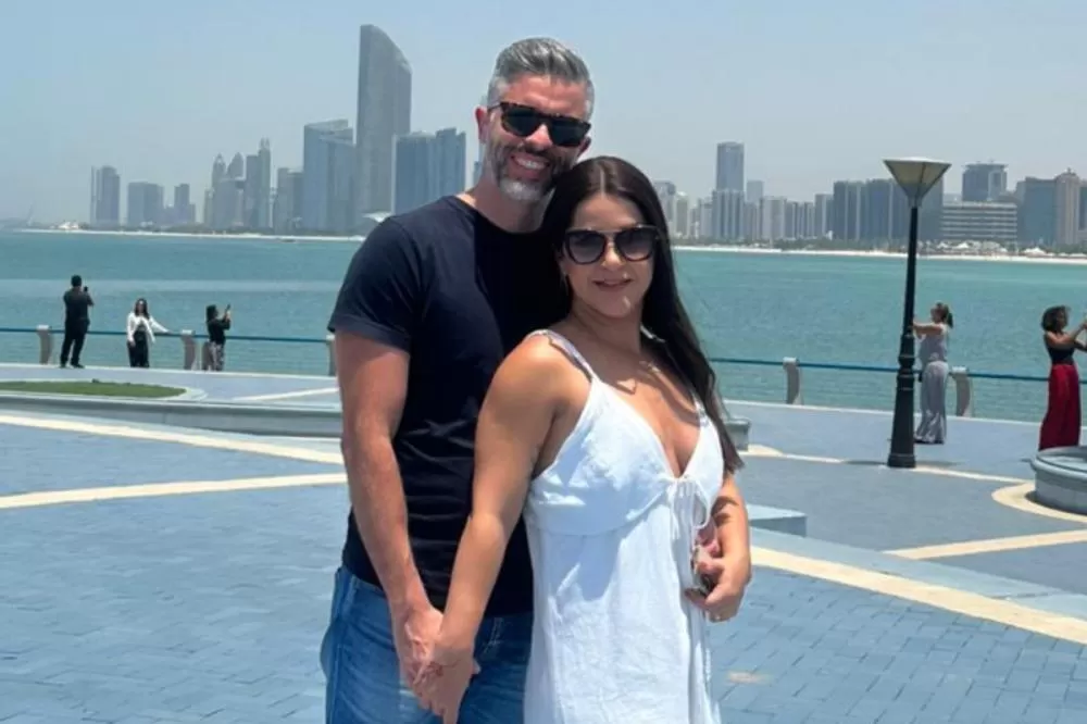 “Virei viúvo de uma esposa viva”, diz marido de mulher que sofreu sequelas após cirurgia “simples”