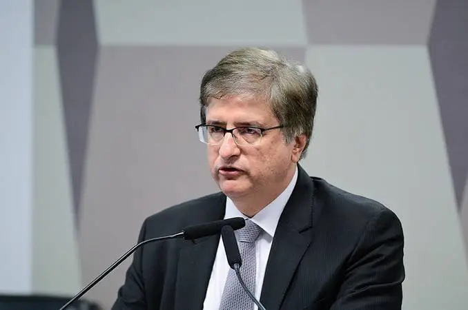 PGR pede ao STF suspensão da lei contra cotas em Santa Catarina