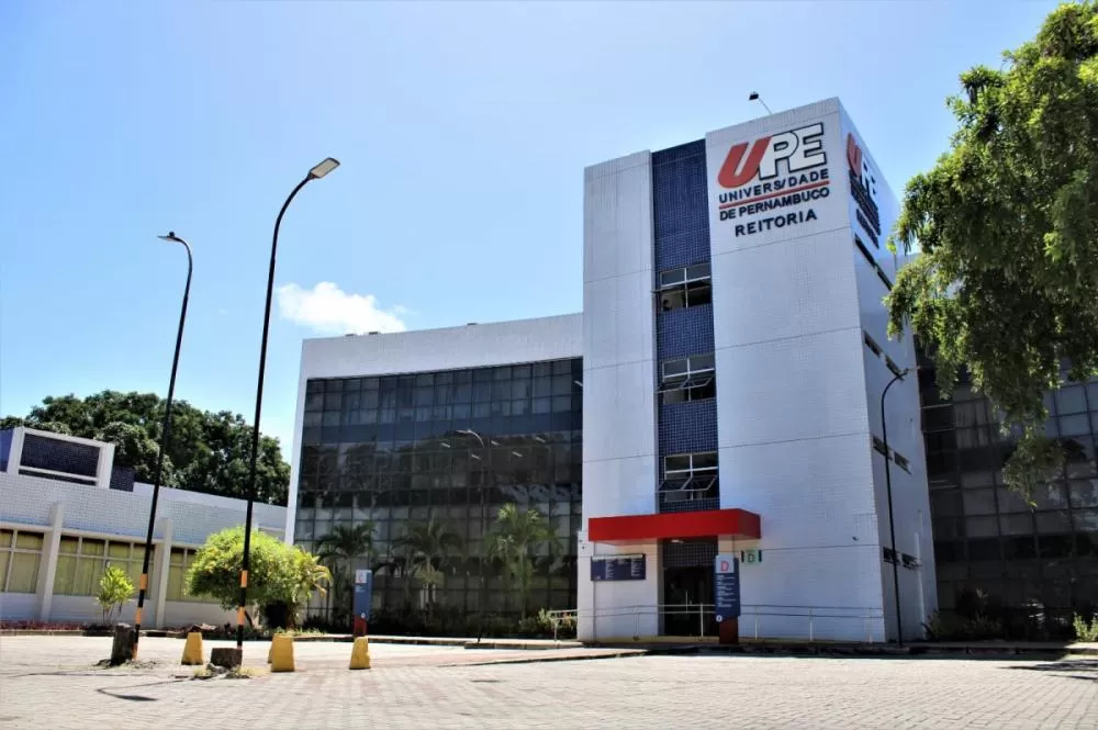 Governo abre seleção para 14 ginecologistas e obstetras