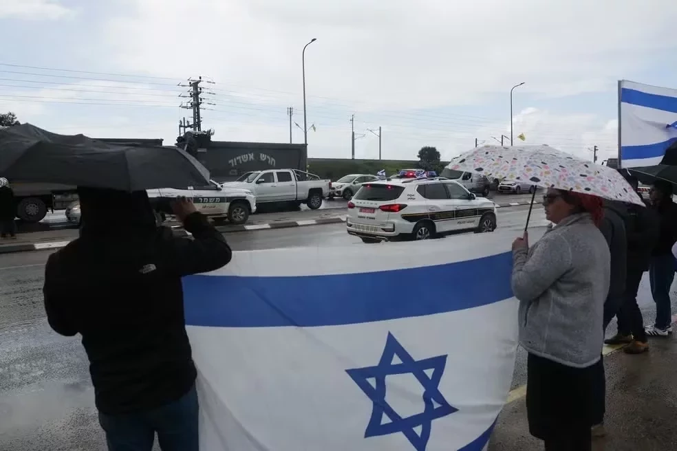 Hamas devolverá corpos de quatro reféns israelenses em troca de libertação de prisioneiros palestinos