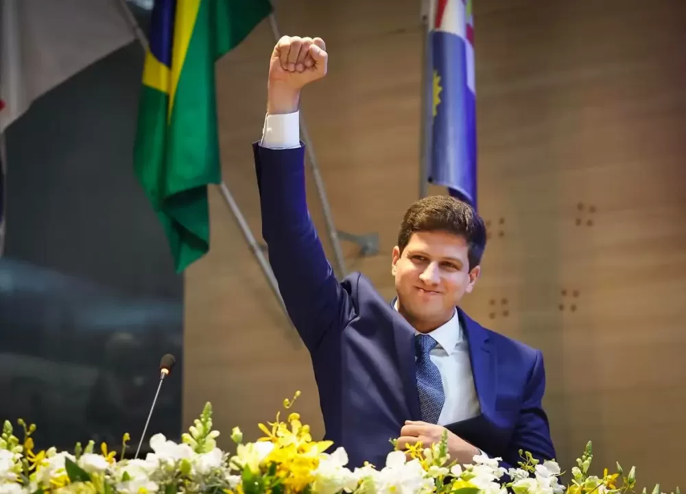 Câmara de Recife rejeita abertura de processo de impeachment contra João Campos