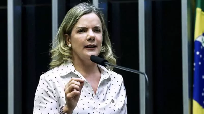 Gleisi Hoffmann critica 'articulação bolsonarista' para aprovar PL contra Moraes nos EUA