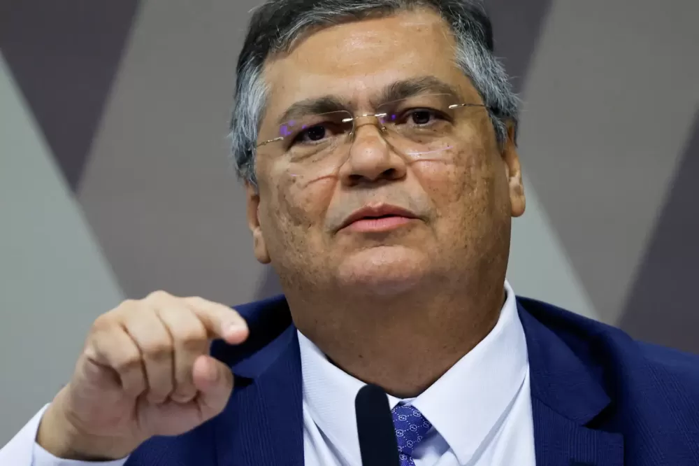 Os projetos travados pelo Congresso que impediam os supersalários barrados por Dino