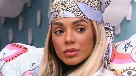 Político polêmico detona Brunna Gonçalves: 'Vive às custas do que sobrou da Ludmilla'