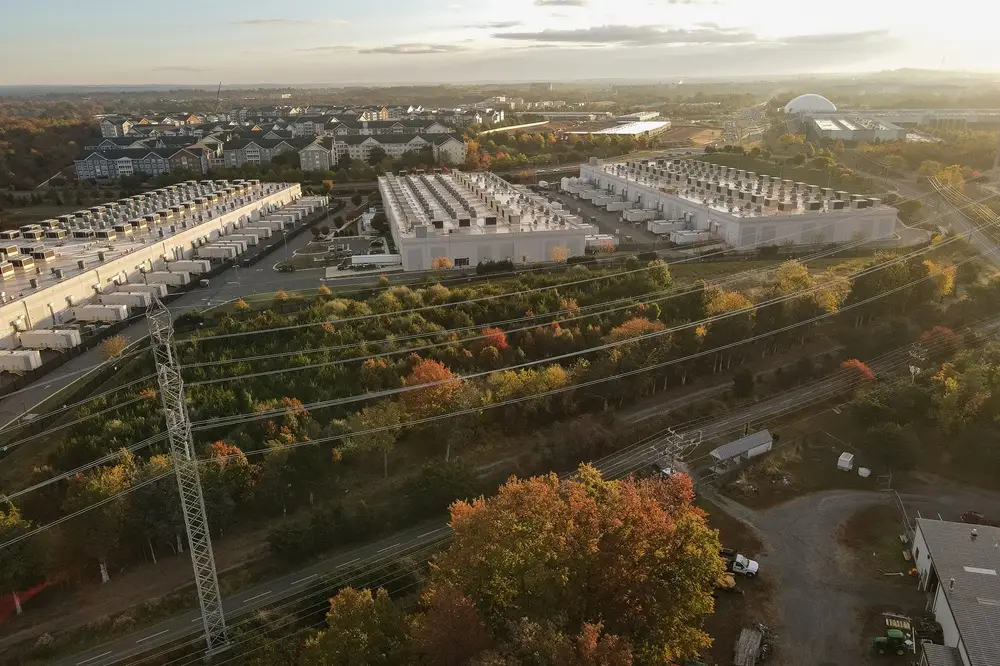 Ações da Amazon têm maior queda desde agosto após promessa de gasto de US$ 200 bi