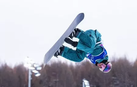Milão-Cortina 26: Pat Burgener e Augustinho Teixeira finalizam preparação para estreia no Snowboard