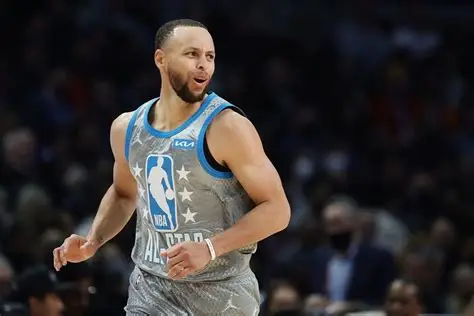 Stephen Curry aumenta lista de desfalques do All-Star Games da NBA; Doncic é dúvida