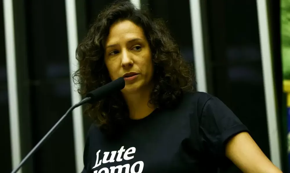 Justiça do Rio condena assassinos de Marielle Franco a indenizar viúva