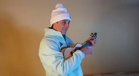 Pat Burgener comete queda e não se classifica para a final do snowboard dos Jogos Olímpicos