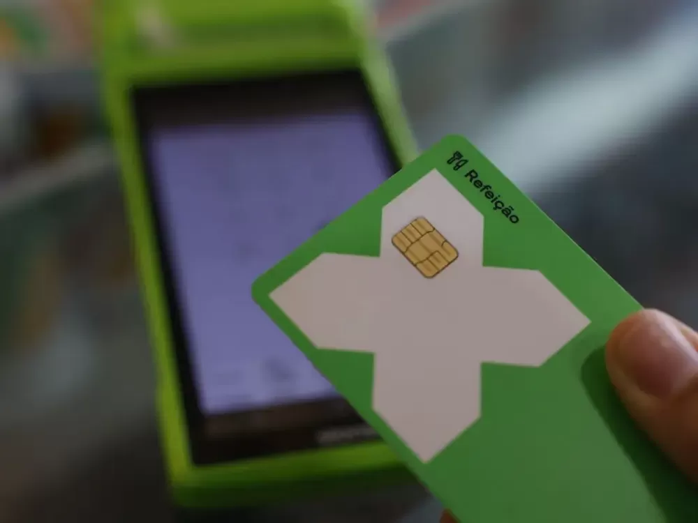 Empresas têm liminares contra mudança no vale-refeição; governo pede derrubada