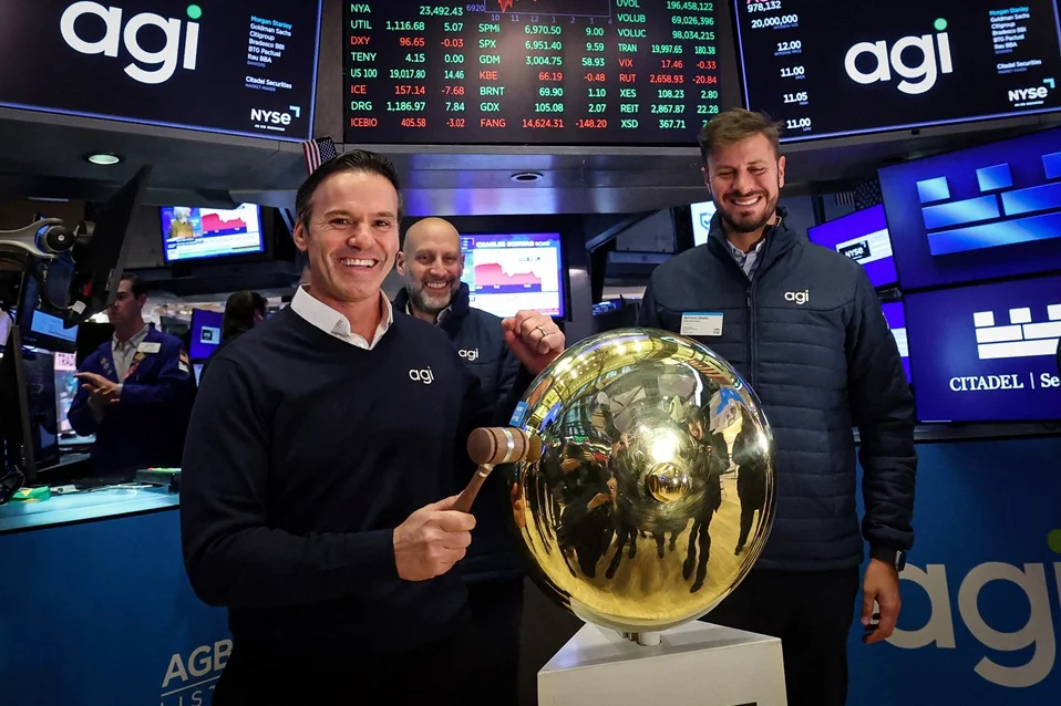 Fundador do Agibank entra para o clube dos bilionários brasileiros após IPO nos EUA