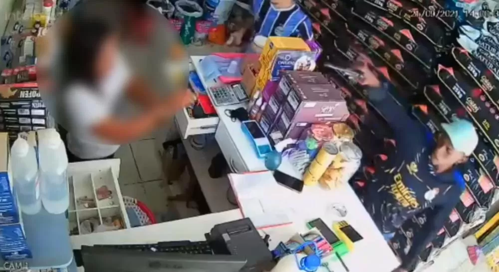 Crime da Casa de Ração: casal acusado de assassinar mulher, em Abreu e Lima, é condenado a mais de 30 anos de prisão