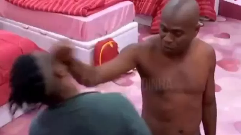 Entenda o motivo da briga entre Edilson Capetinha e Leandro que resultou em expulsão no BBB 26; ASSISTA.