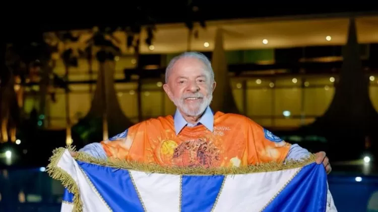 TRF-2 nega pedido para proibir desfile em homenagem a Lula no Rio