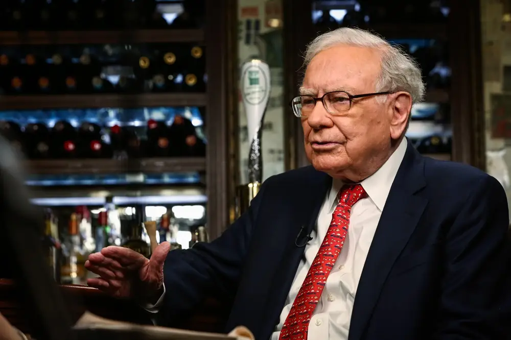 Empresa de Warren Buffett investe US$ 350 milhões no ‘New York Times’