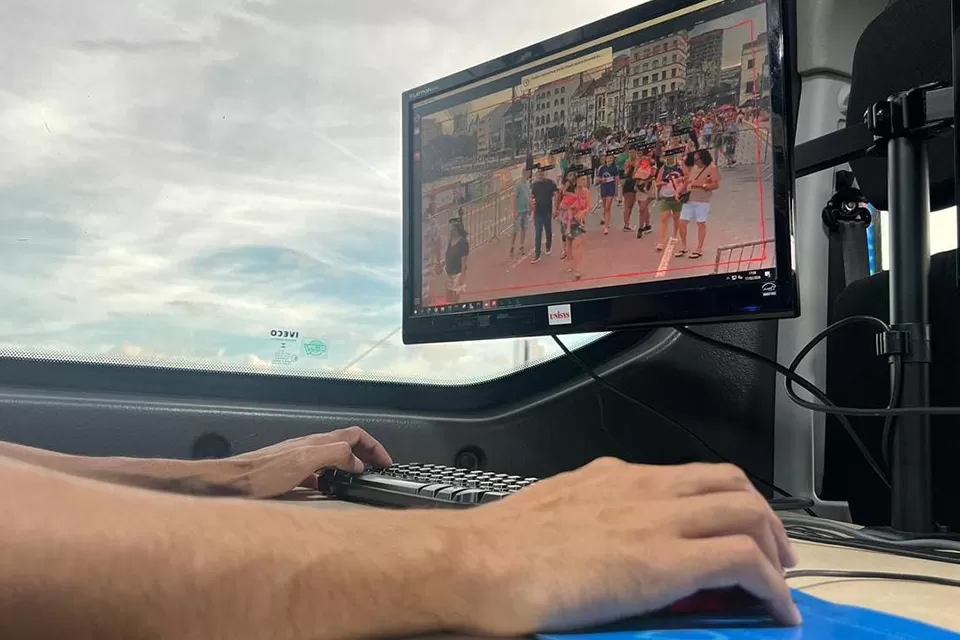 Câmeras de reconhecimento facial levam três foragidos à prisão durante o carnaval, diz a SDS