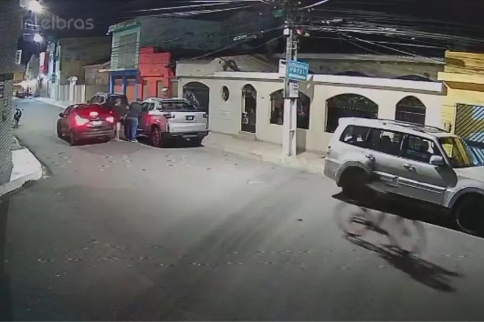 Ex-prefeito de Goiana tem carro roubado no centro da cidade da Mata Norte de Pernambuco