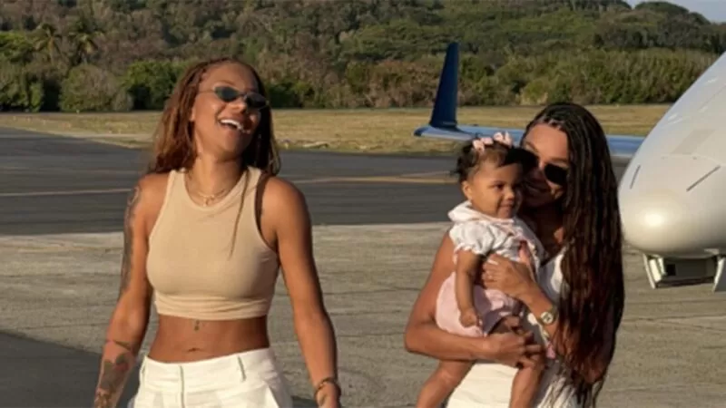 Veja o bolo personalizado do mêsversário de Zuri, filha de Ludmilla e Brunna Gonçalves