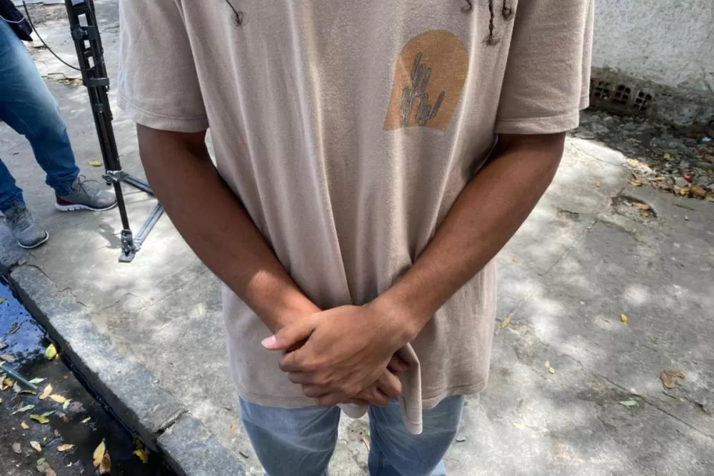 Jovem denuncia PM por agressão de cassetete em show do Carnaval do Recife