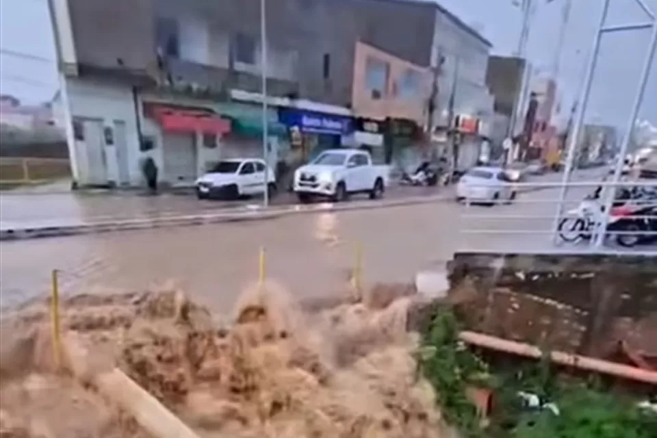 Pernambuco tem 72 municípios com risco de chuva intensa nesta sexta (20) e sábado, diz o Inmet