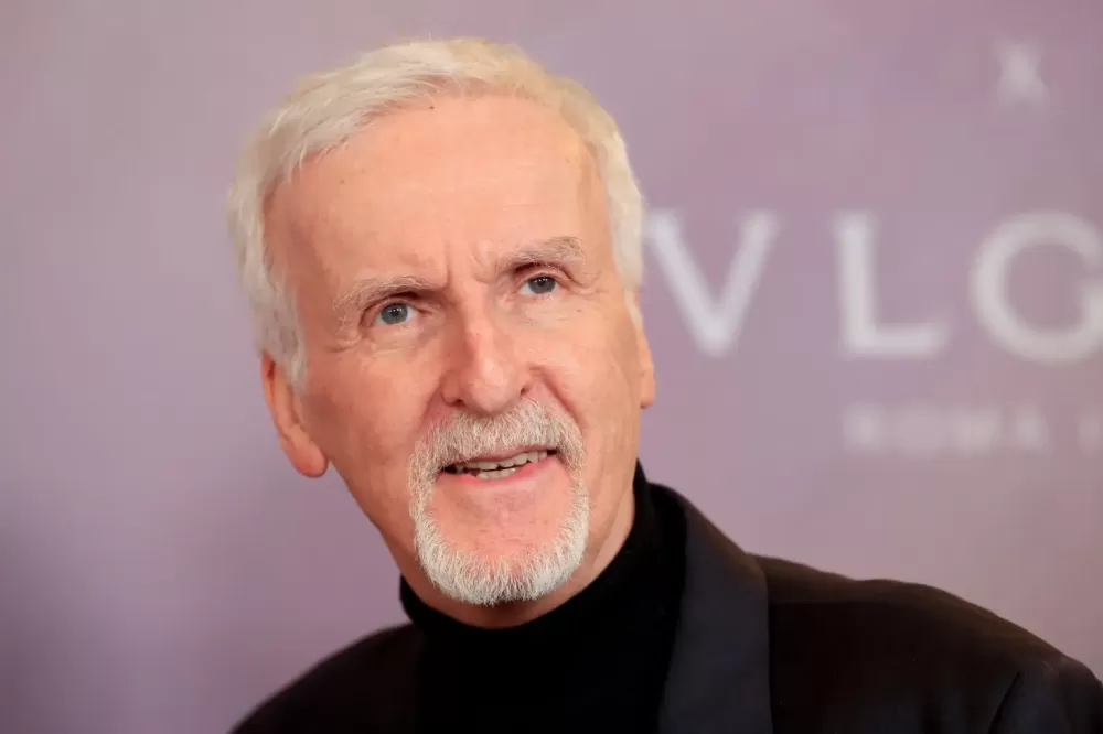 CEO da Netflix diz que James Cameron faz ‘campanha de desinformação para a Paramount