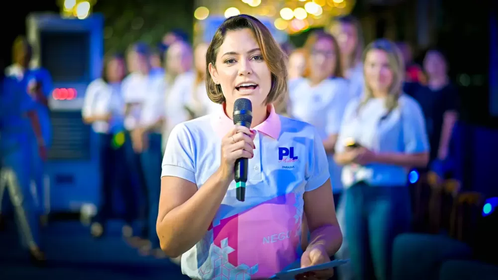 Michelle reage a fala de Lula sobre carnaval e evangélicos: “As máscaras caem”