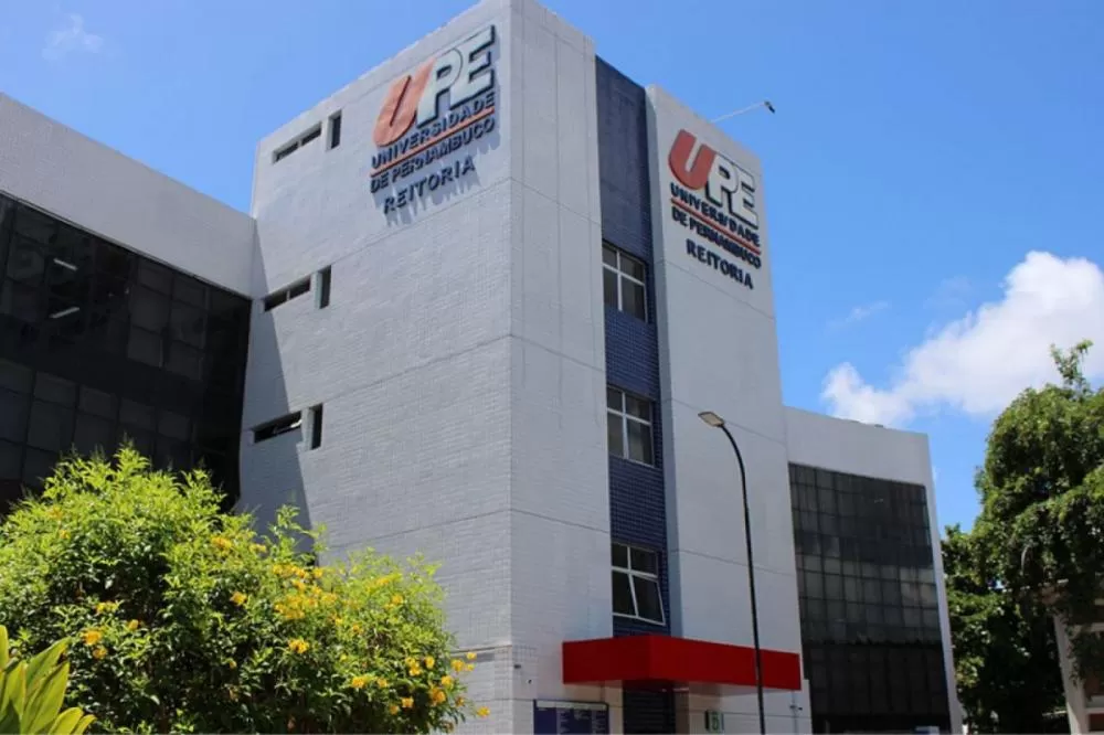 UPE abre inscrições para seleção simplificada com 387 vagas e salário chegando a mais de R$ 12 mil